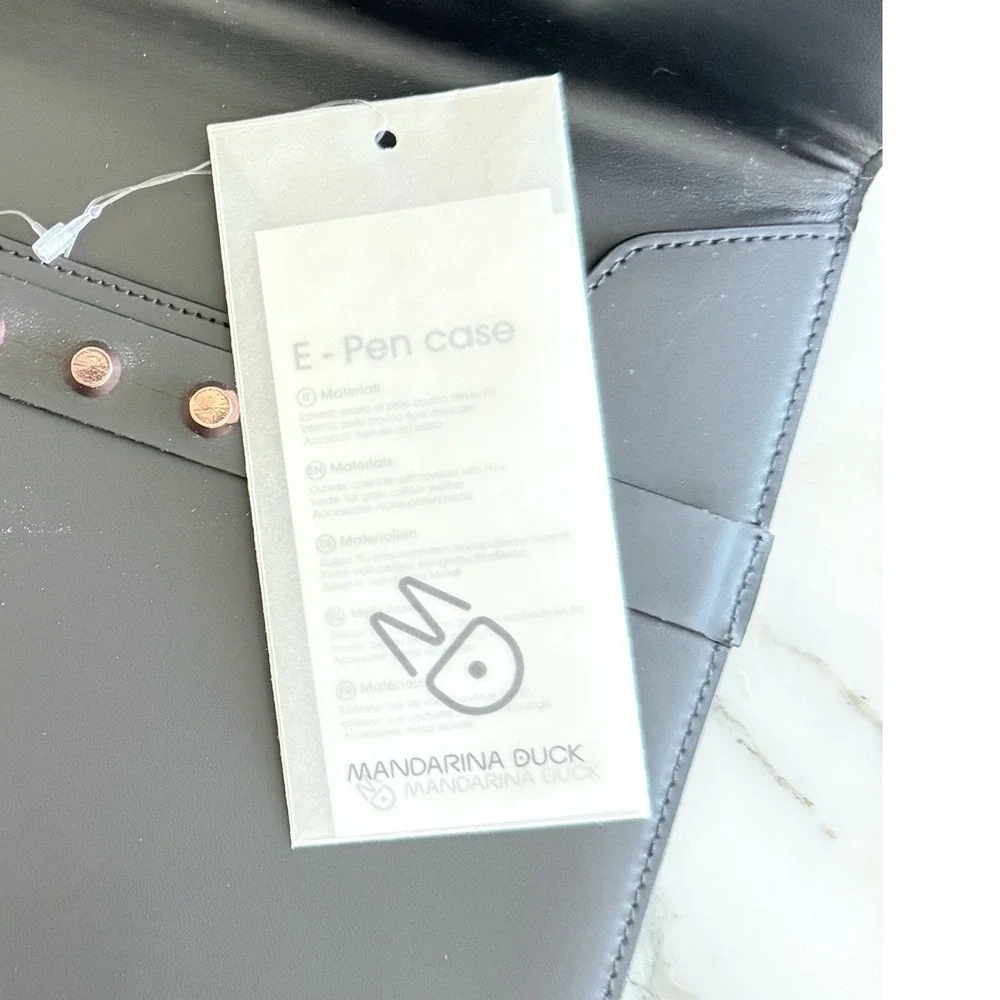 Mandarina Duck Black‎ Leather E-Pen Case Tablet Sleeve Envelope CNM07651 NEW